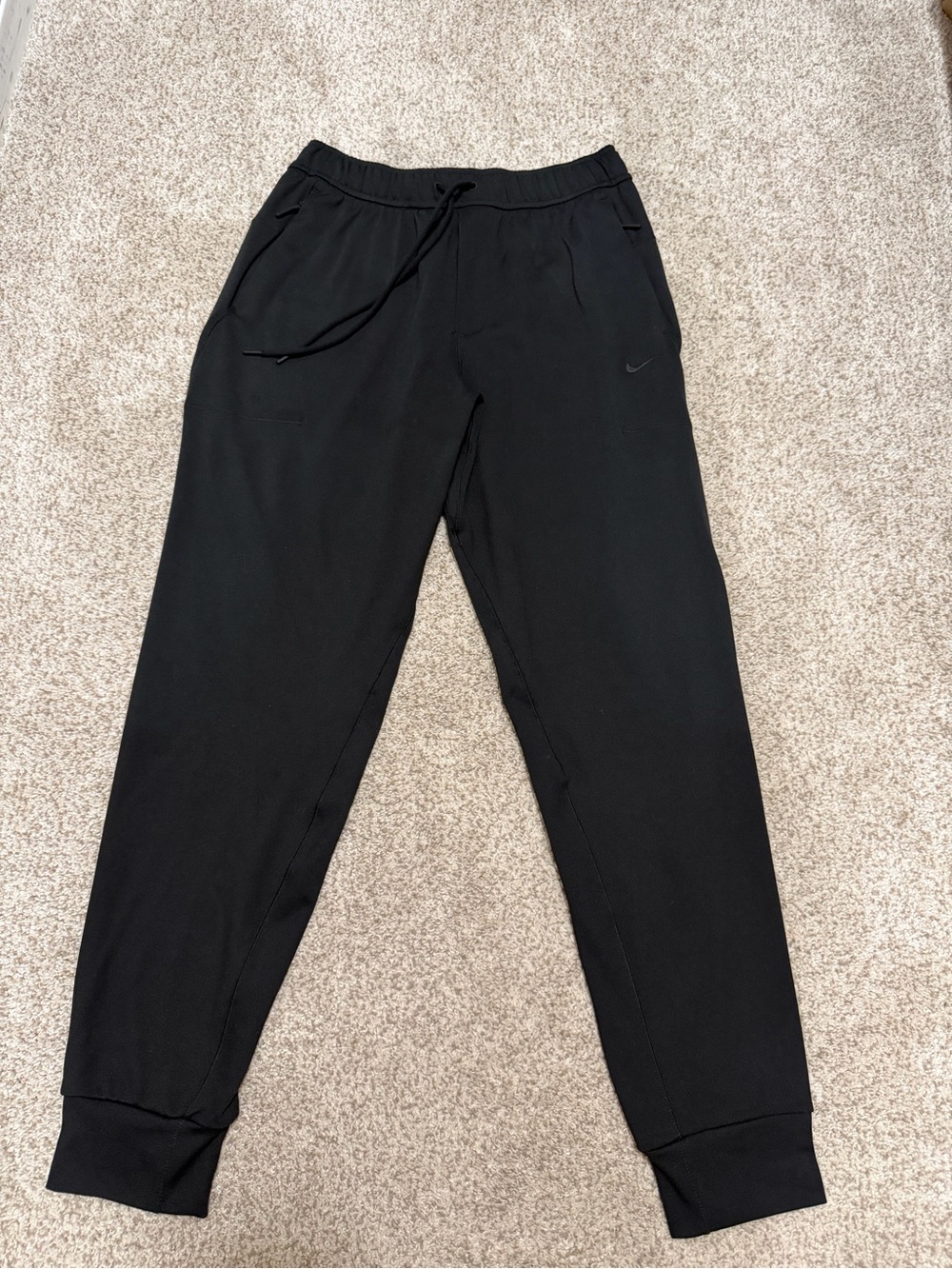 Nike Primary NanoKnit Dri-FIT UV Protection Joggers Black Men’s Small New NWT